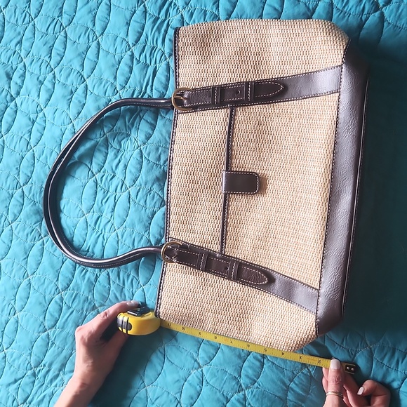 Tote - Picture 1 of 4